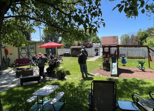 1E46EB08-76F6-4CB4-B2F3-B63C40AF3580